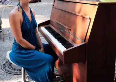 Anja Kitzing Berlin Instrumentalistin für Hochzeiten