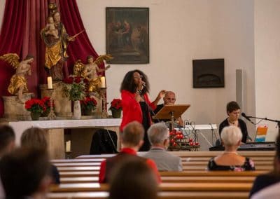 Hochzeitssängerin München Amy Diop Live zur kirchlichen Trauung