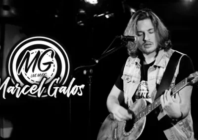 Hochzeitssänger Stuttgart Marcel Galos Live mit Gitarre